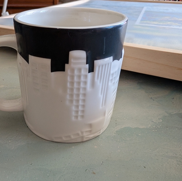 Starbucks Los Angeles Mug - Picture 2 of 5